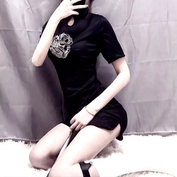 克莱尔的相机